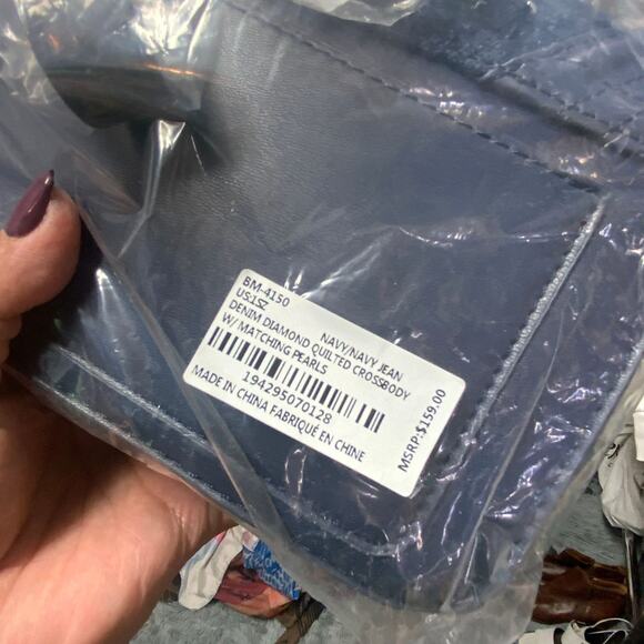 Badgley Mishka Bag - Picture 3 of 3